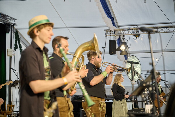 fa-25-05-28-20-23-40