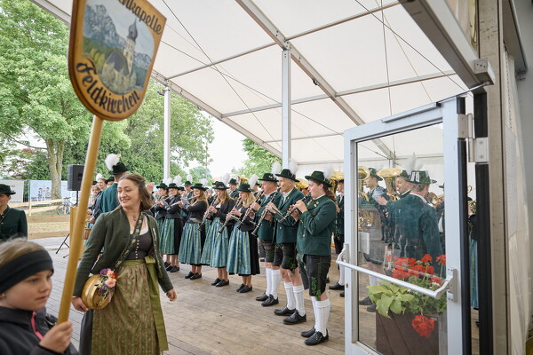 mf-25-05-29-08-44-00