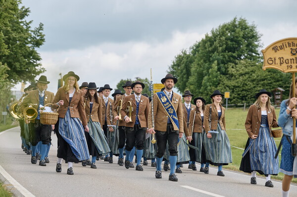 mf-25-05-29-10-05-34