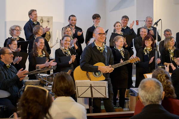 goj-25-05-30-20-35-40