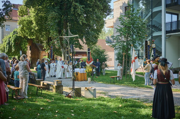 fl-25-06-19-09-04-00