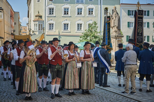 fl-25-06-19-10-17-31