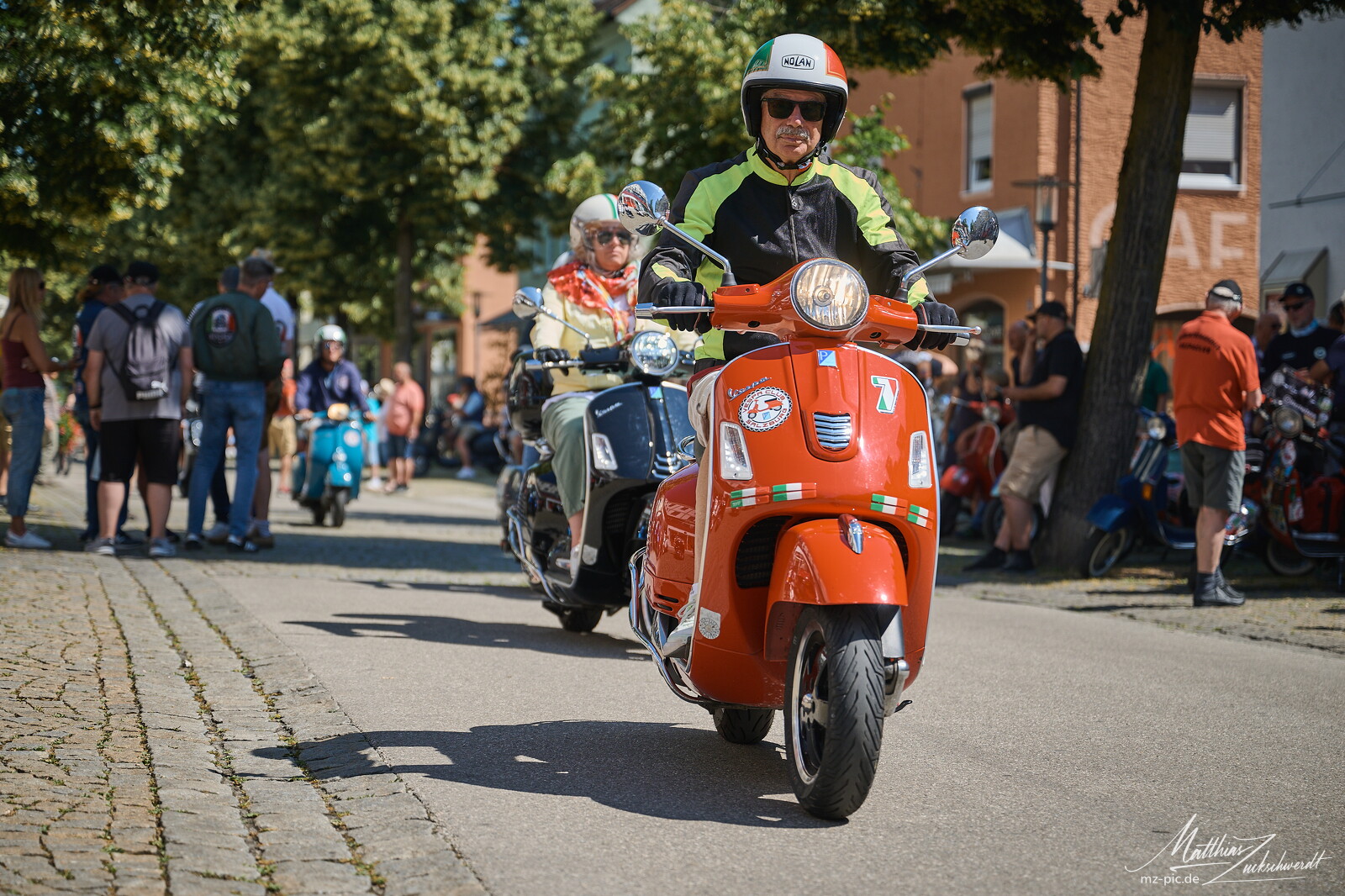 vespa-25-06-22-10-57-31.jpg