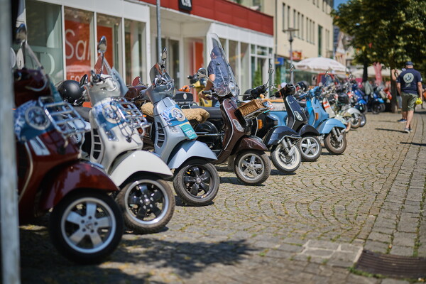 vespa-25-06-22-11-42-40