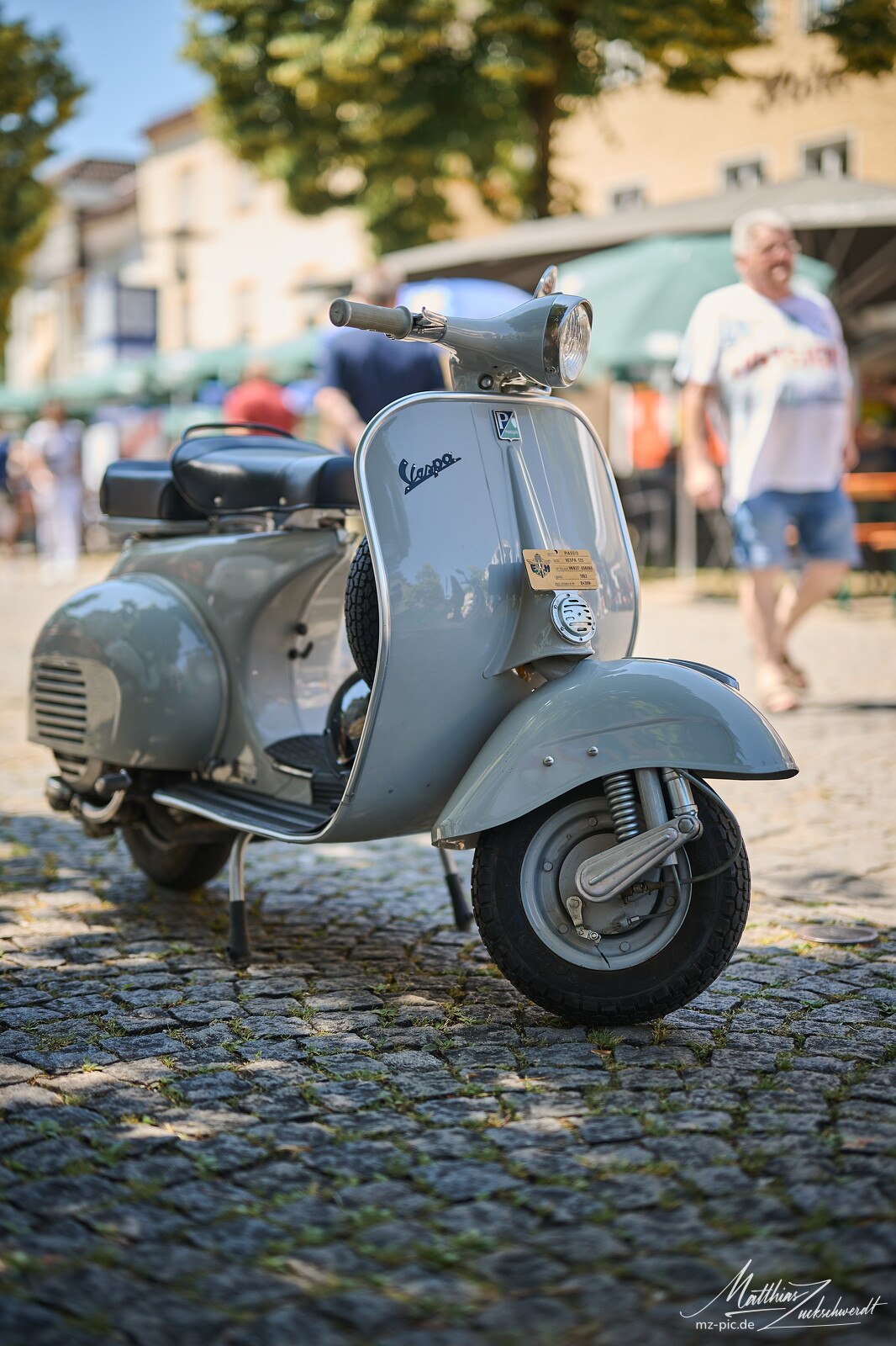 vespa-25-06-22-11-46-45.jpg