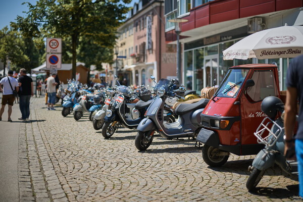 vespa-25-06-22-12-06-29