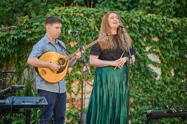 ifn-25-07-19-20-33-26