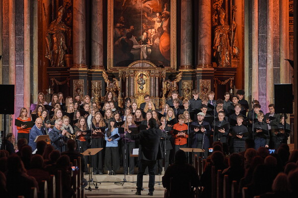 17.10.2025 - Prayer Wheel in der Stiftskirche