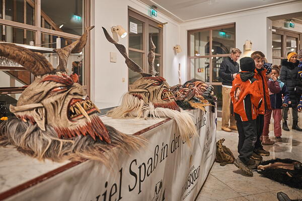 cm-25-11-30-16-52-15