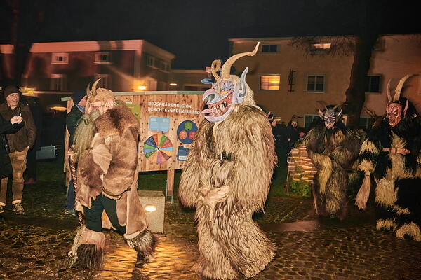 cm-25-11-30-18-14-40