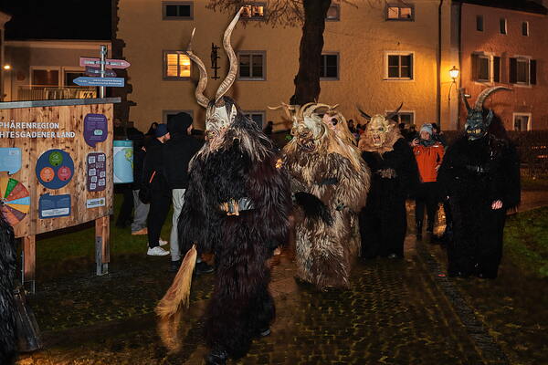 cm-25-11-30-18-15-06