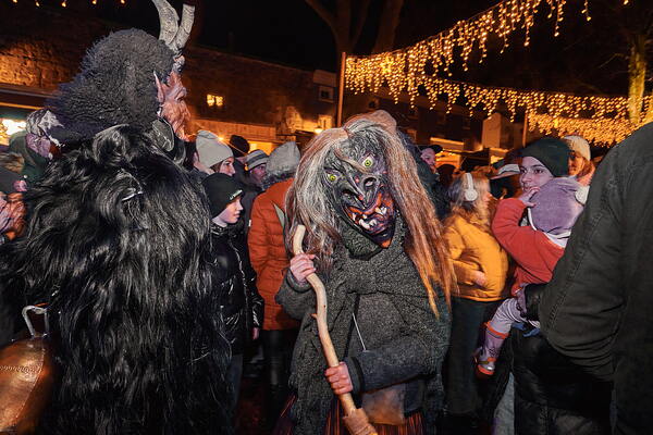 cm-25-11-30-18-18-52