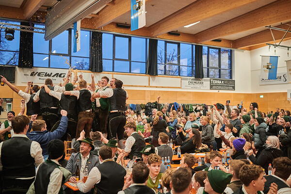 schnalzen-26-02-01-17-19-20