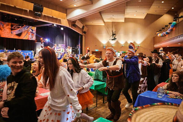 fk-26-02-06-21-13-42